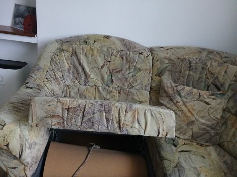 Куток у вітальню 2