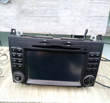 Магнітола штатна до мерседес спрінтер 1