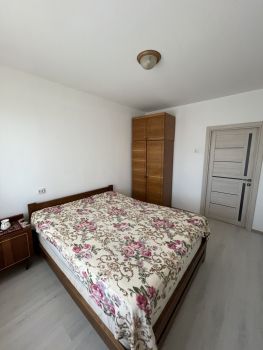 Здається квартира 4