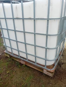 Єврокуб кубову бочку ємксь на 1000л 2