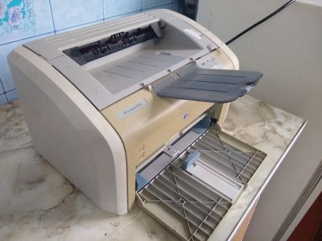 Лазерний принтер HP LaserJET 1020 4