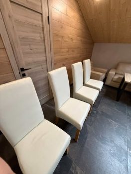 Стільці у прекрасному стані 4