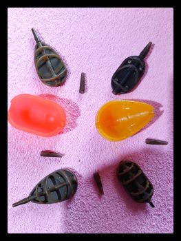 Флет годівниці для риболовлі