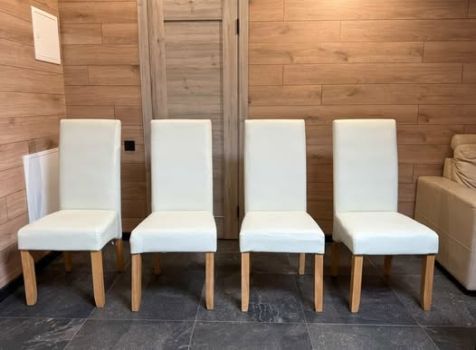 Стільці у прекрасному стані 2