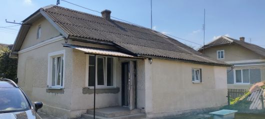 Будинок, в центрі 3