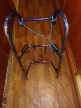 Санки дитячі з ручкю 3