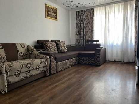 Здам 2 однокімнатні кв. Ломоносова та центр. 2