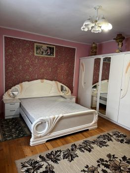 Жилий будинок, Грушевського 26 1