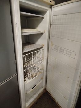 Морозильна камера privleg 2