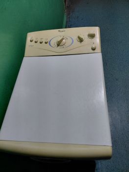 Робоча пральна машина Wirpool 3