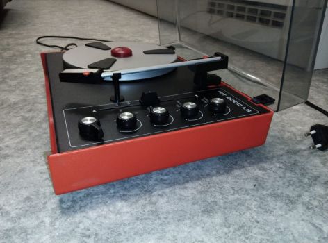 Вініловий програвач Telefunken (Німеччина) 5