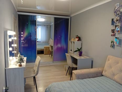 3-кімнатна квартира, вул. Юлії Солдак 3