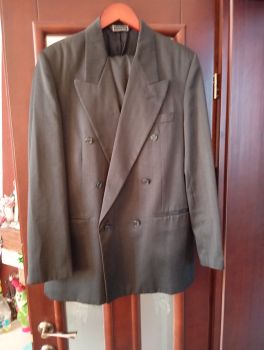 Костюм чоловічий від Versace,б/в 50-й розмір