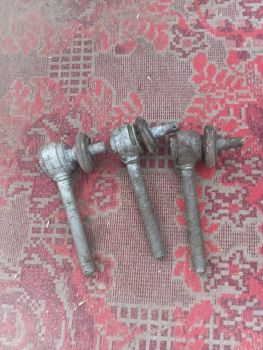 Рульові шарніри