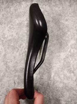 Вело сідло Giant оригінал перфороване 2