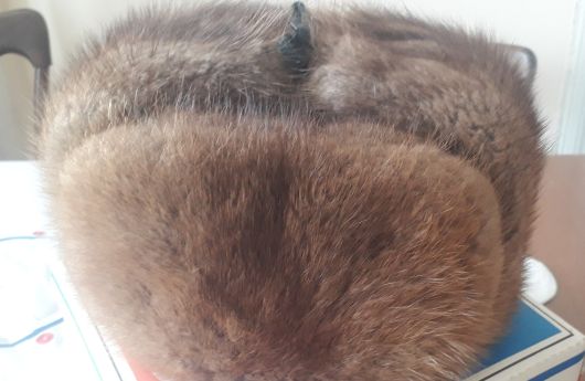 Шапка вушанка з натурального хутра 1