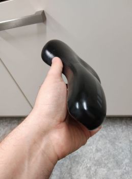 Вело сідло Giant оригінал перфороване 4