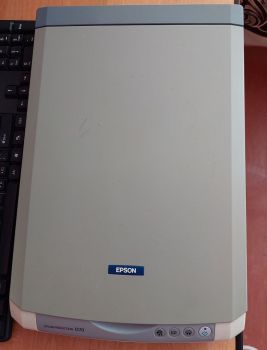 Сканер Epson Perfection 1270 1