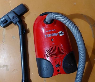 Пилосос SAMSUNG 1500W 2