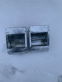 Кормушка для кроликів