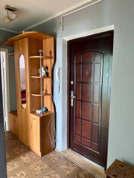 2-кімнатна квартира, вул.Василя Стуса 4