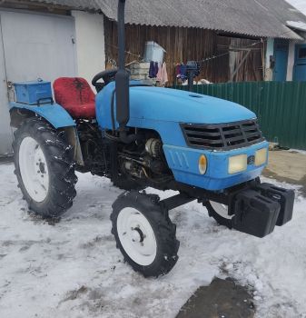 Трактор донфенг 240 2