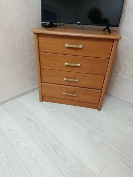 Продаються вживані меблі. 1