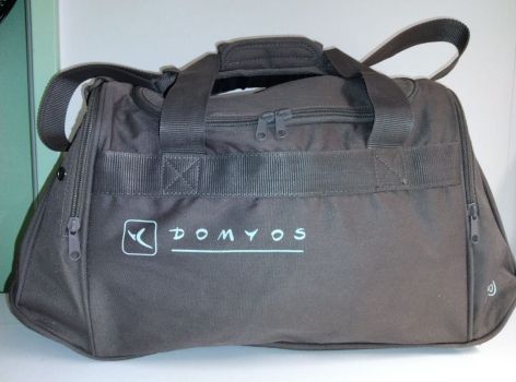 Спортивна сумка Decathlon Domyos сіра 40×25×20 см. 1