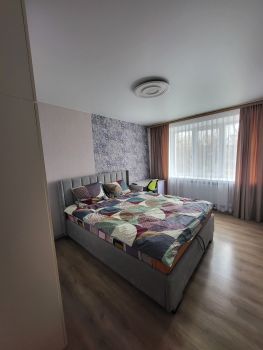 Подобово здам 2-кімнатну квартиру 1