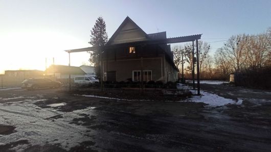 Оренда асфальтованої земельної ділянкипід комерцію 4