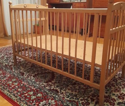 Дитяче   ліжечко 1