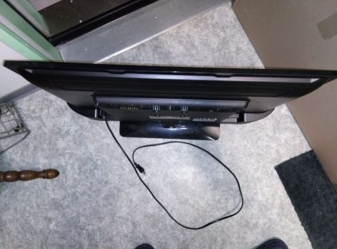 Телевізор Telefunken 32