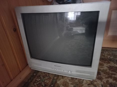 Телевізор кінескопний 3