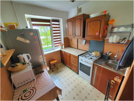 2-кімнатна квартира, вул.Литвина 1