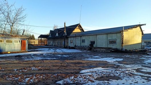 Оренда асфальтованої земельної ділянкипід комерцію 7