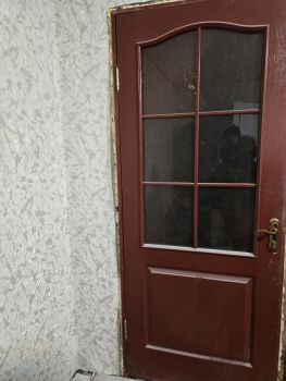 Двері з рамами 1