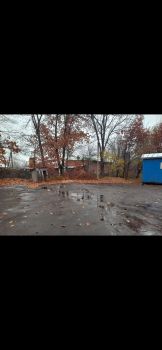 Оренда асфальтованої земельної ділянкипід комерцію 6