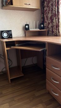 Письмовий стіл 2