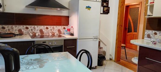 Житло для дівчини, бажано з коледжу культури 3