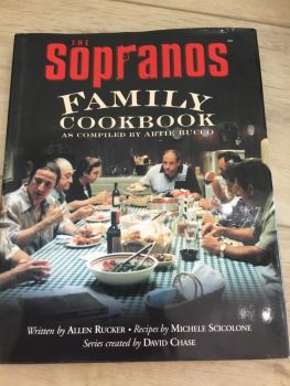 Смак влади: Кулінарна книга Сопрано-рецепти мафії 2