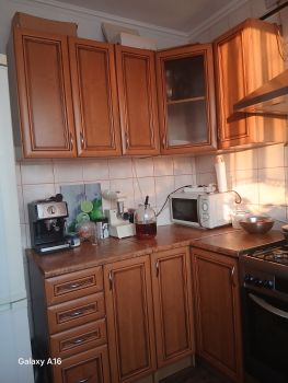 Меблі на кухню.