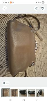 Сумки жіночі шкіряні.