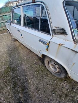 ВАЗ 21011 на запчасини 1