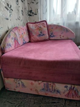 Дитяче крісло-ліжко