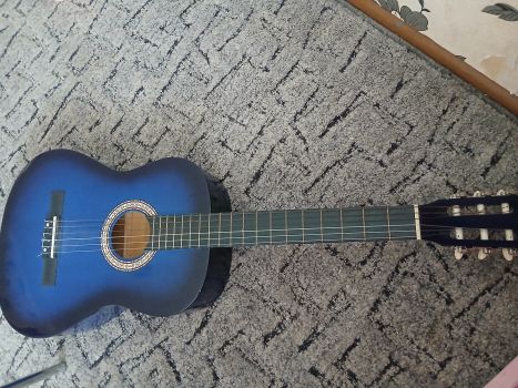 Гітара дитяча... 1