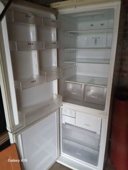 Холодильник Самсунг .1,80м