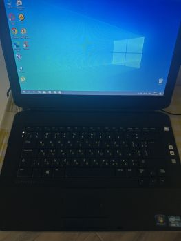 Ноутбук Dell i3 8озу 120ssd 1