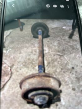 Штанга колеса від вагонетки