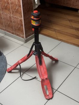 Рівень лазерний 1