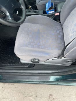 TOYOTA Авенсіс, 2001 р.в., 2 8